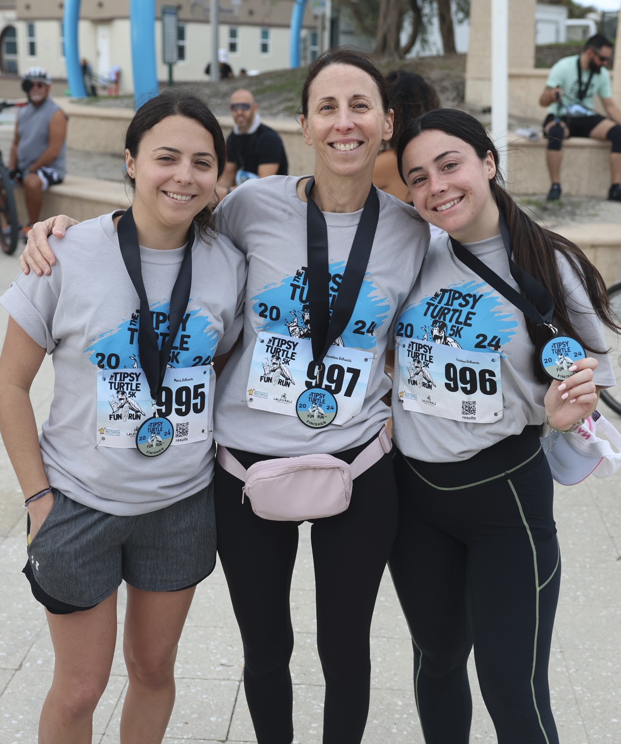 Participants with their Finisher Medal