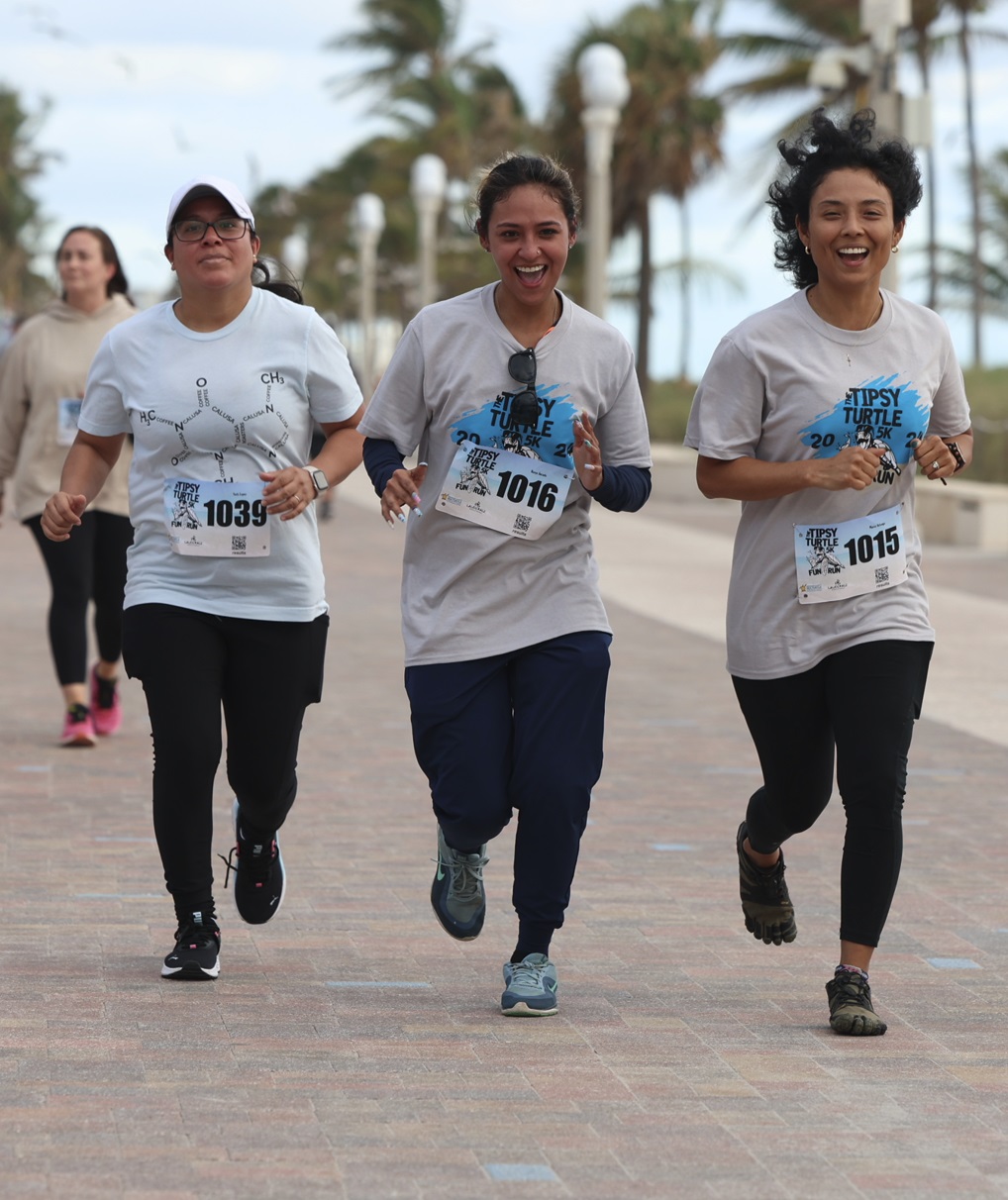 Runners in 2024 Tipsy Turtle 5K