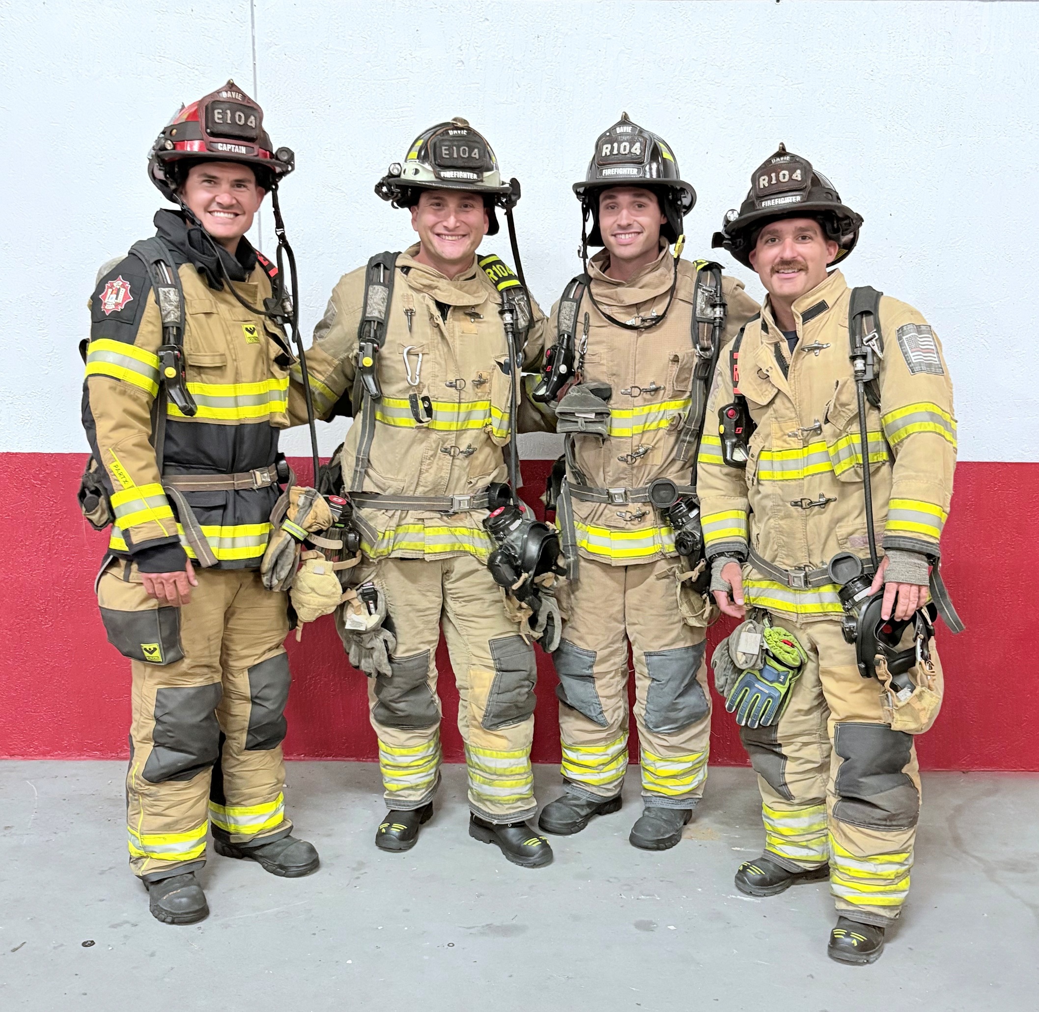 4 Davie Firemen